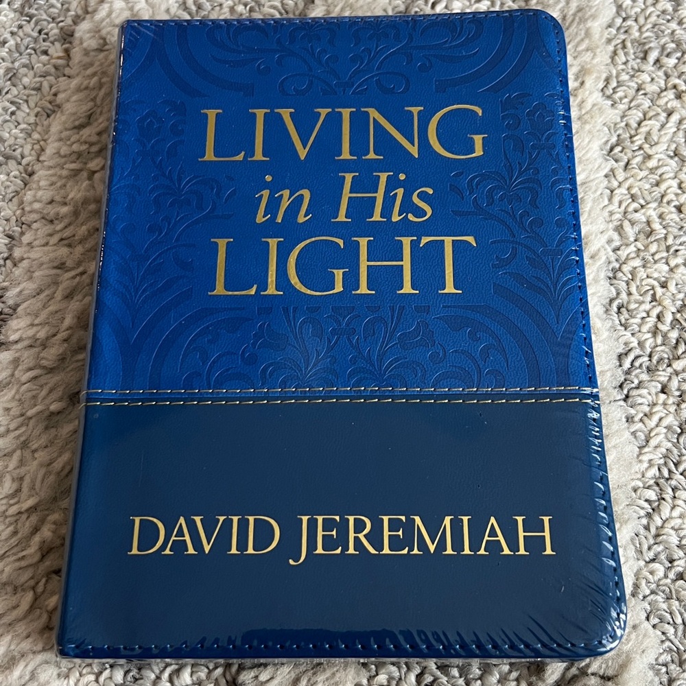 LIVING IN HIS LIFE DEVOTIONAL ~ DAVID JEREMIAH